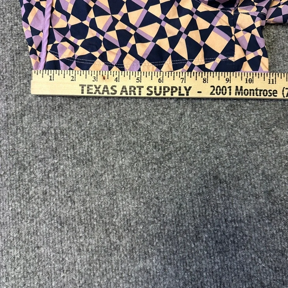 Nike Shorts Womens Size M Purple Geometric Dri-Fit Running Athletic Standard Fit